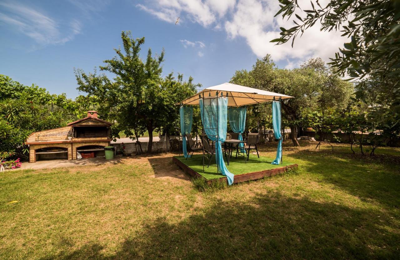 Hotel Fourkos Limenas  Exterior photo