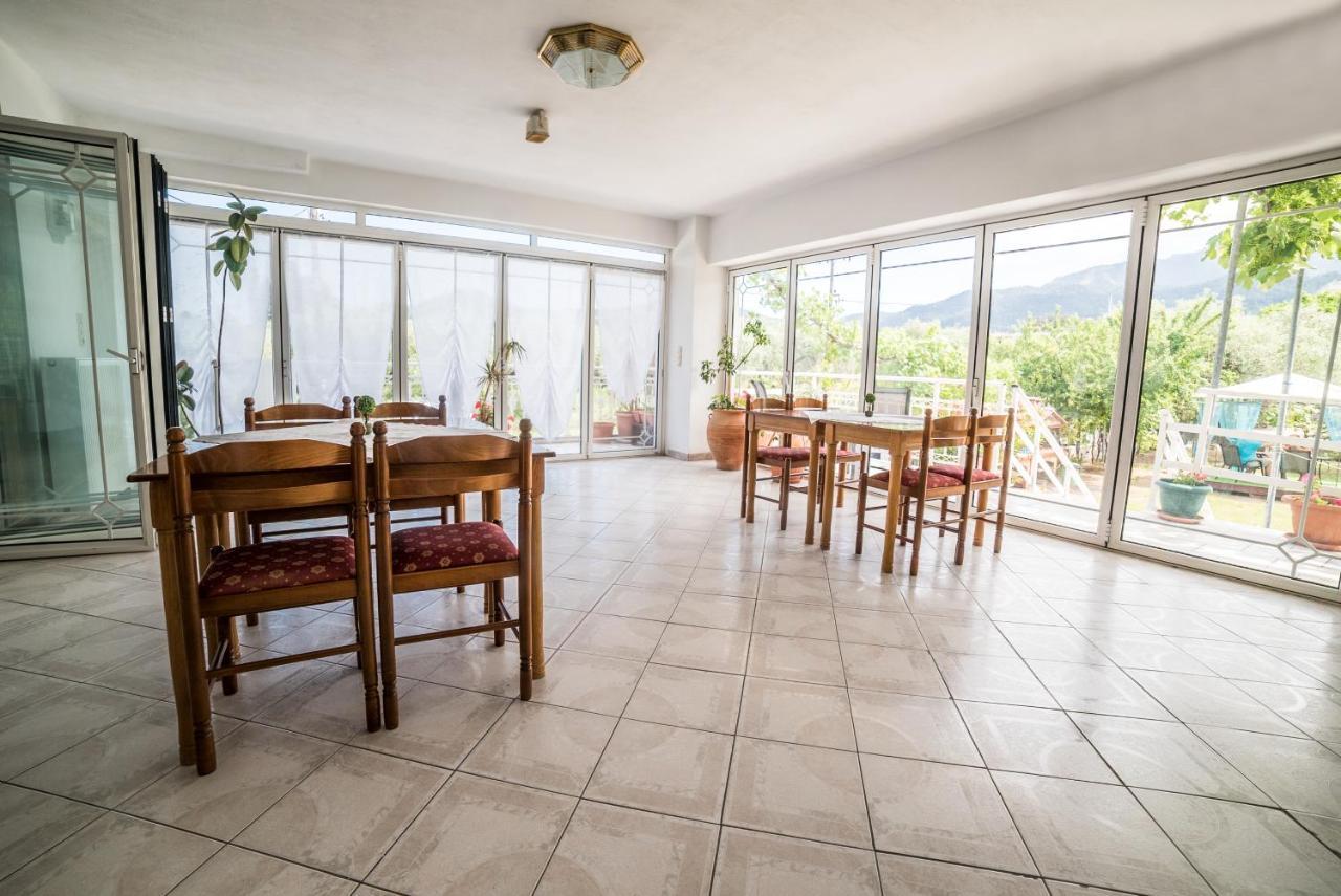 Hotel Fourkos Limenas  Exterior photo