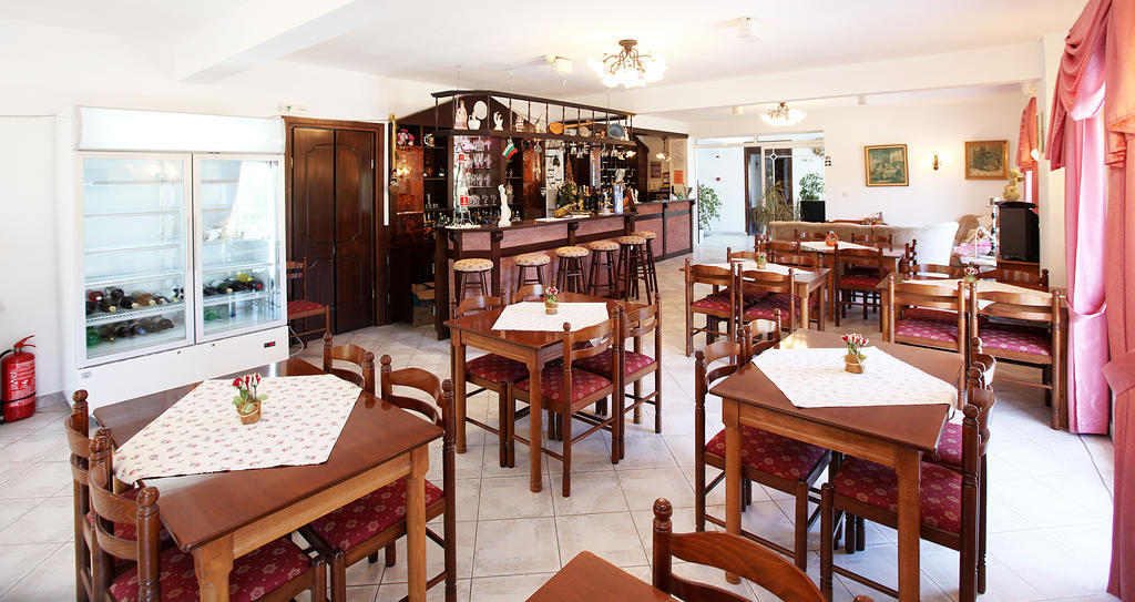Hotel Fourkos Limenas  Exterior photo