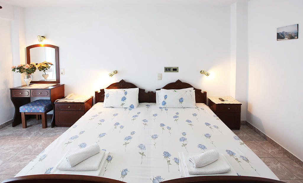 Hotel Fourkos Limenas  Exterior photo